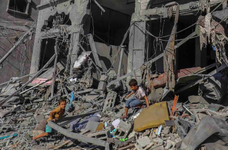 غزة… وصدفة أن تكون حياً
